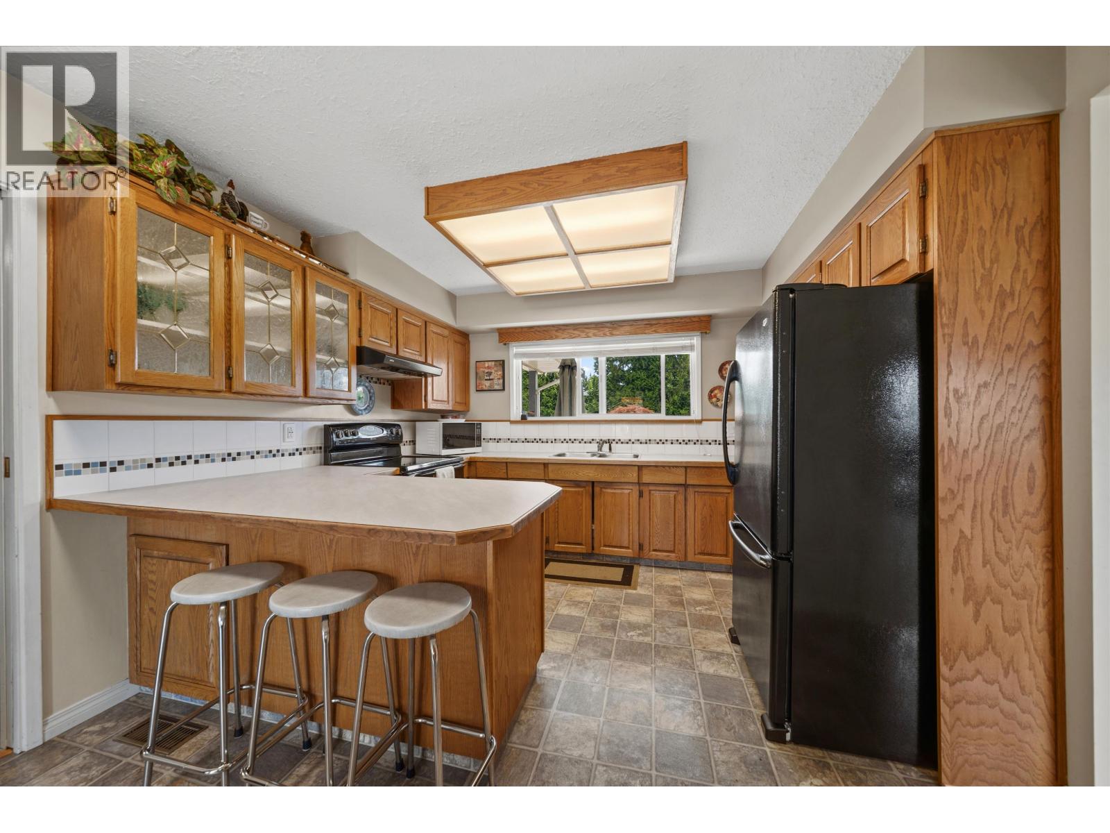 19347 117b Avenue, Pitt Meadows, British Columbia  V3Y 1C4 - Photo 11 - R3134507