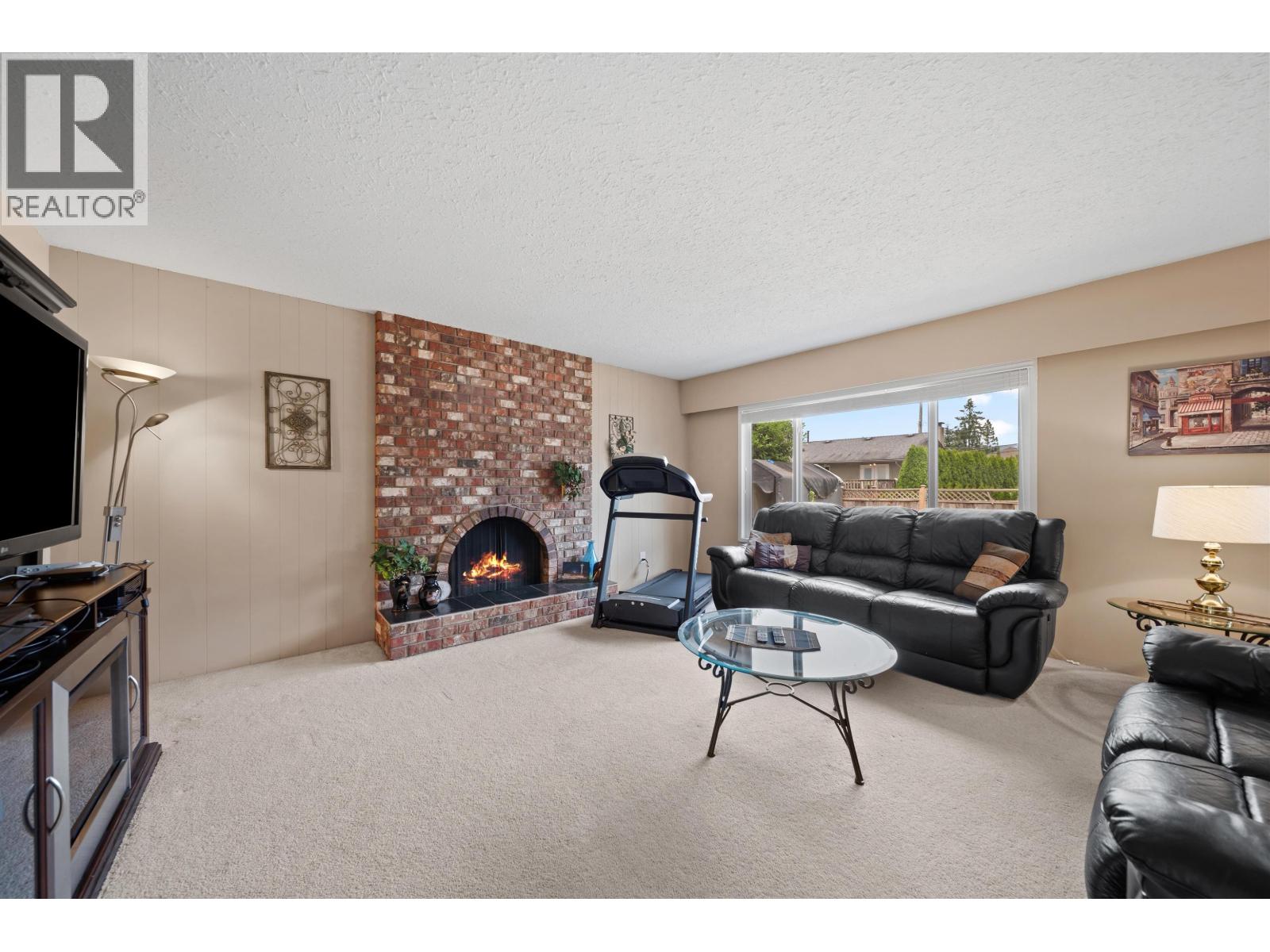 19347 117b Avenue, Pitt Meadows, British Columbia  V3Y 1C4 - Photo 5 - R3134507