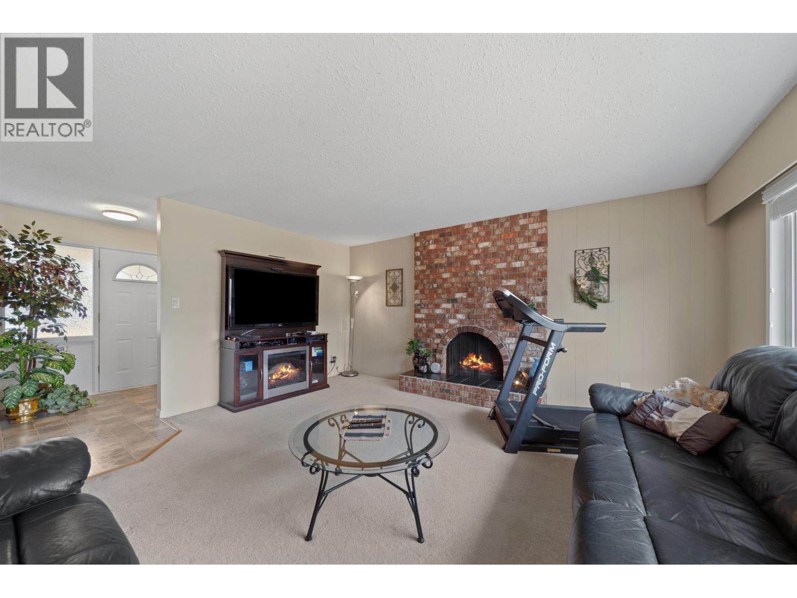 19347 117b Avenue, Pitt Meadows, British Columbia  V3Y 1C4 - Photo 8 - R3134507