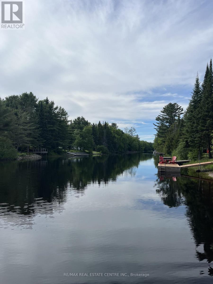 62 Cedar Shores Private, Bracebridge, Ontario  P1L 1W9 - Photo 3 - X13426014