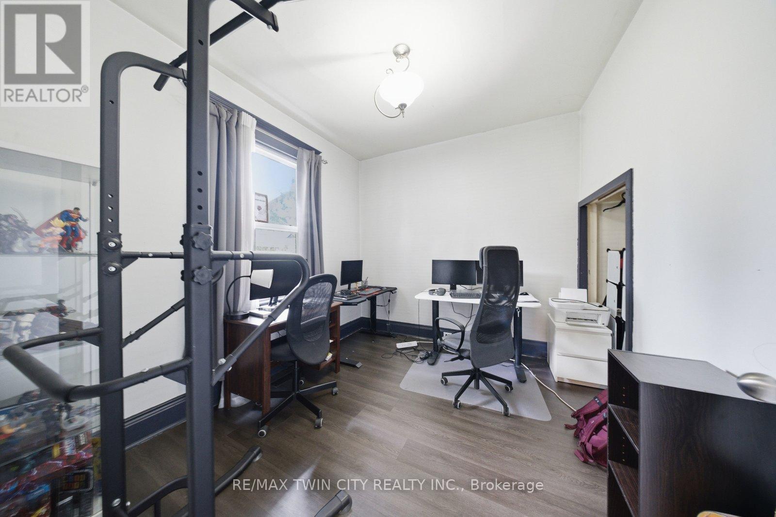 12 Brunswick Street N, Brantford, Ontario  N3T 1E7 - Photo 6 - X13426094