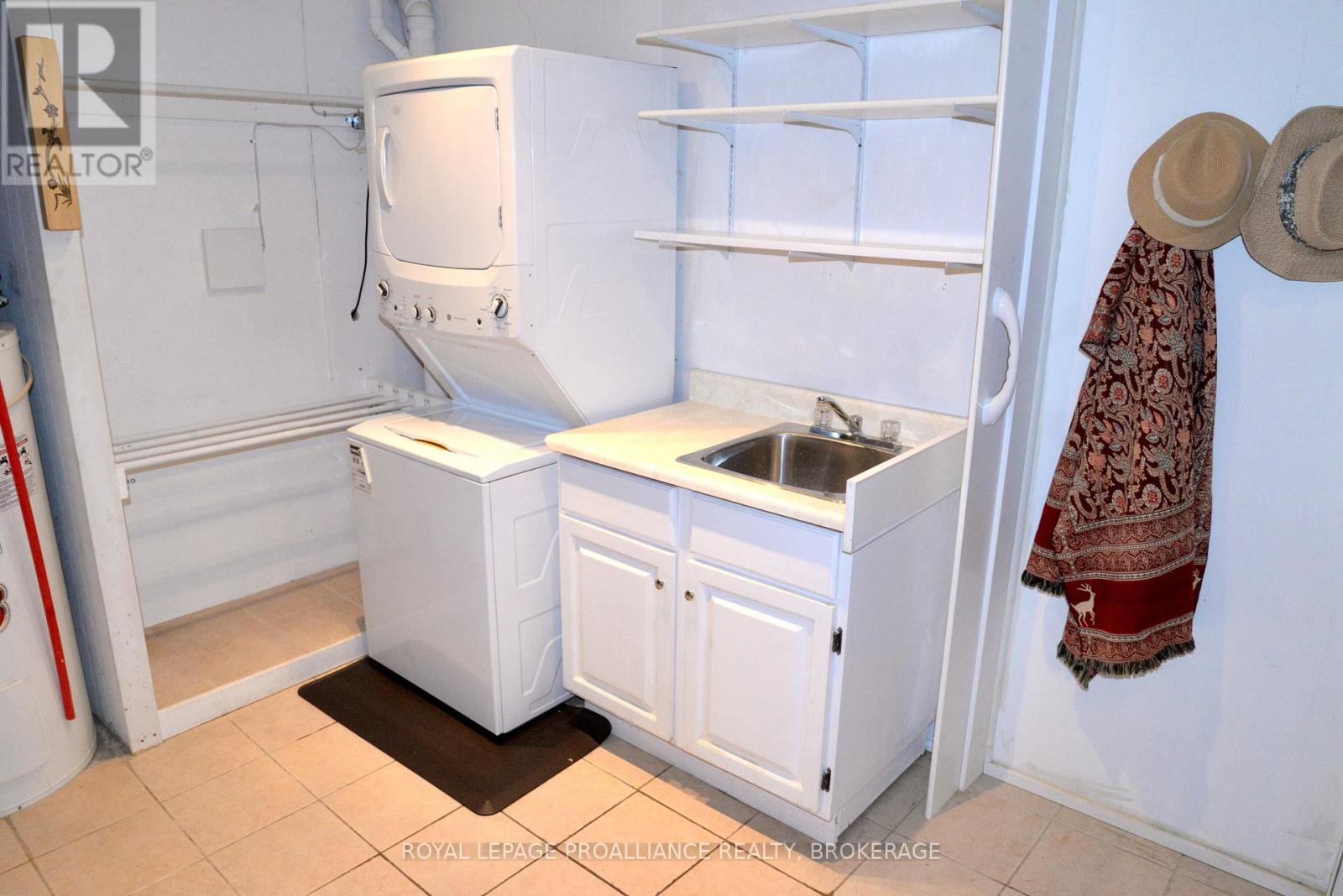 61 - 1 Place D'armes, Kingston, Ontario  K7K 6S3 - Photo 22 - X12875366
