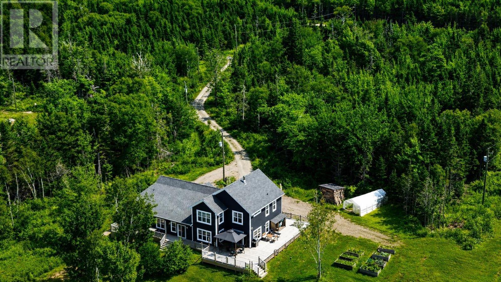 242 Rodney Drive, Malagawatch, Nova Scotia  B0E 2Y0 - Photo 6 - 202604100