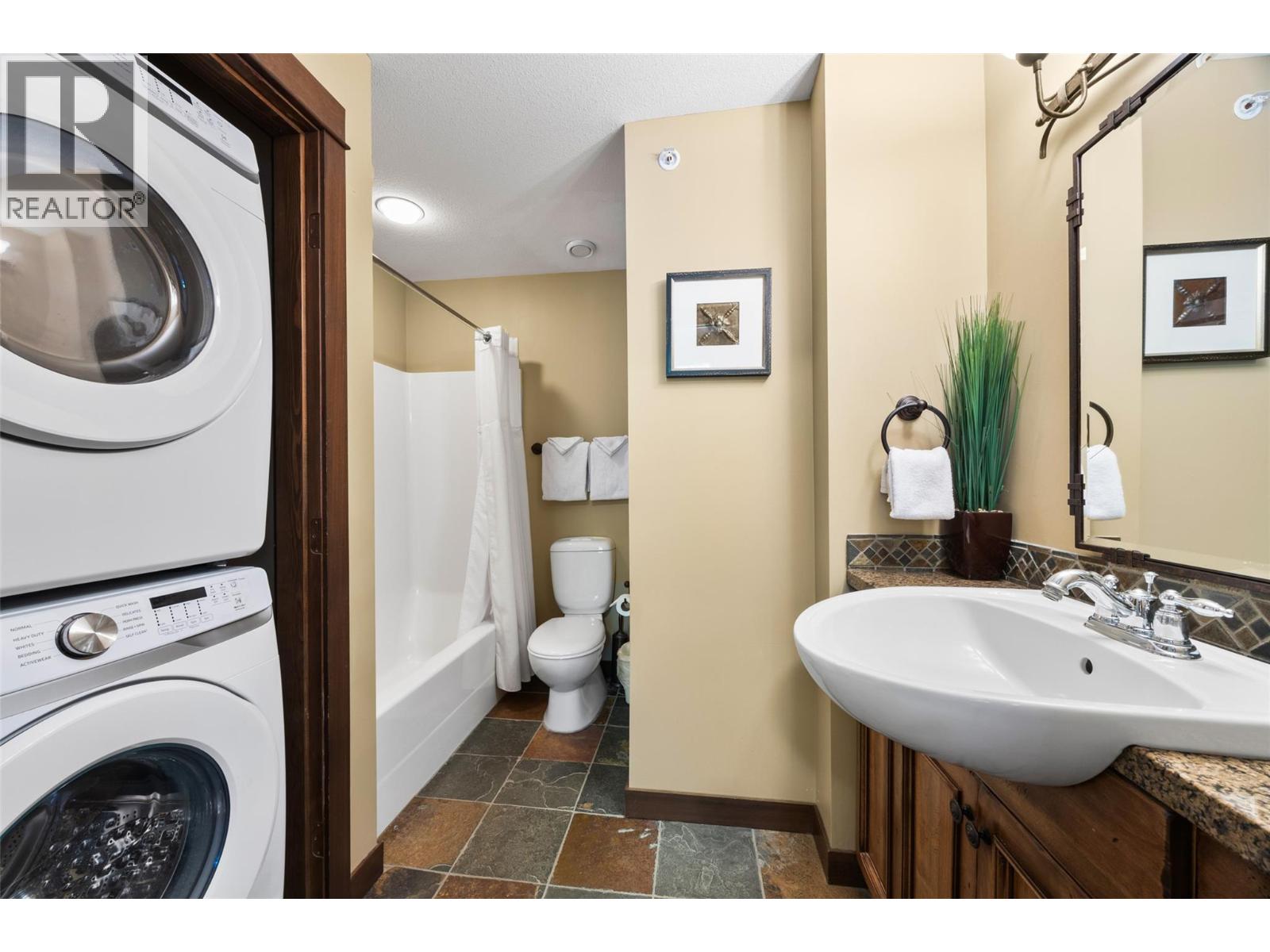 5005 Valley Drive Unit# 16, Sun Peaks, British Columbia  V0E 5N0 - Photo 12 - 10389490
