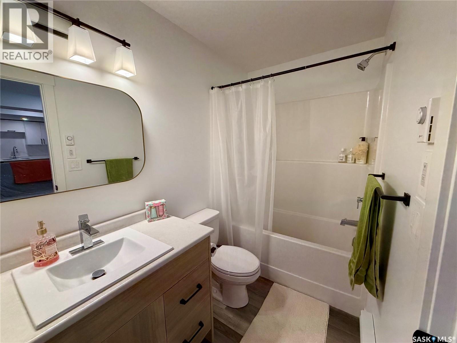 302 Chelsom Manor, Saskatoon, Saskatchewan  S7V 1R3 - Photo 35 - SK038626