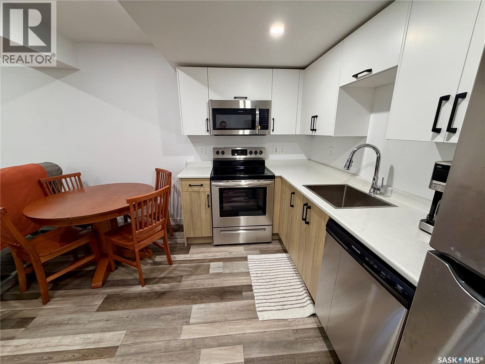 302 Chelsom Manor, Saskatoon, Saskatchewan  S7V 1R3 - Photo 29 - SK038626