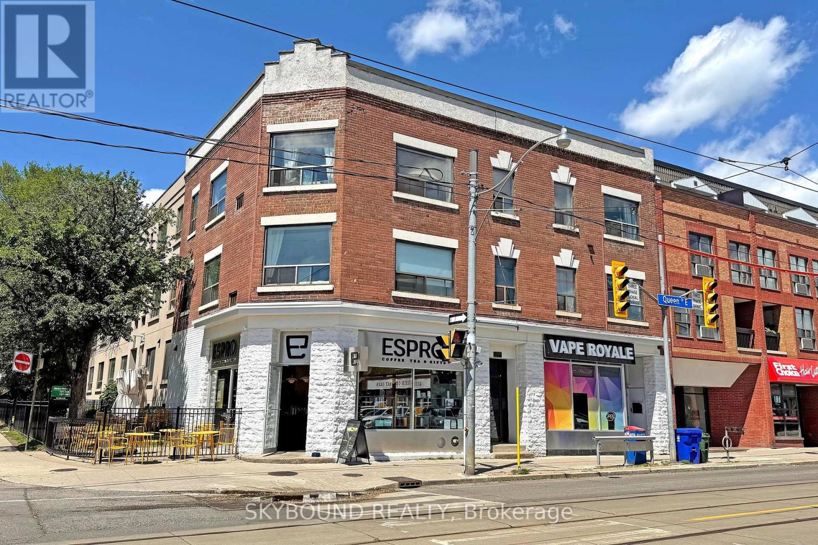B - 2104 Queen Street E, Toronto, Ontario  M4E 1E2 - Photo 21 - E13424636