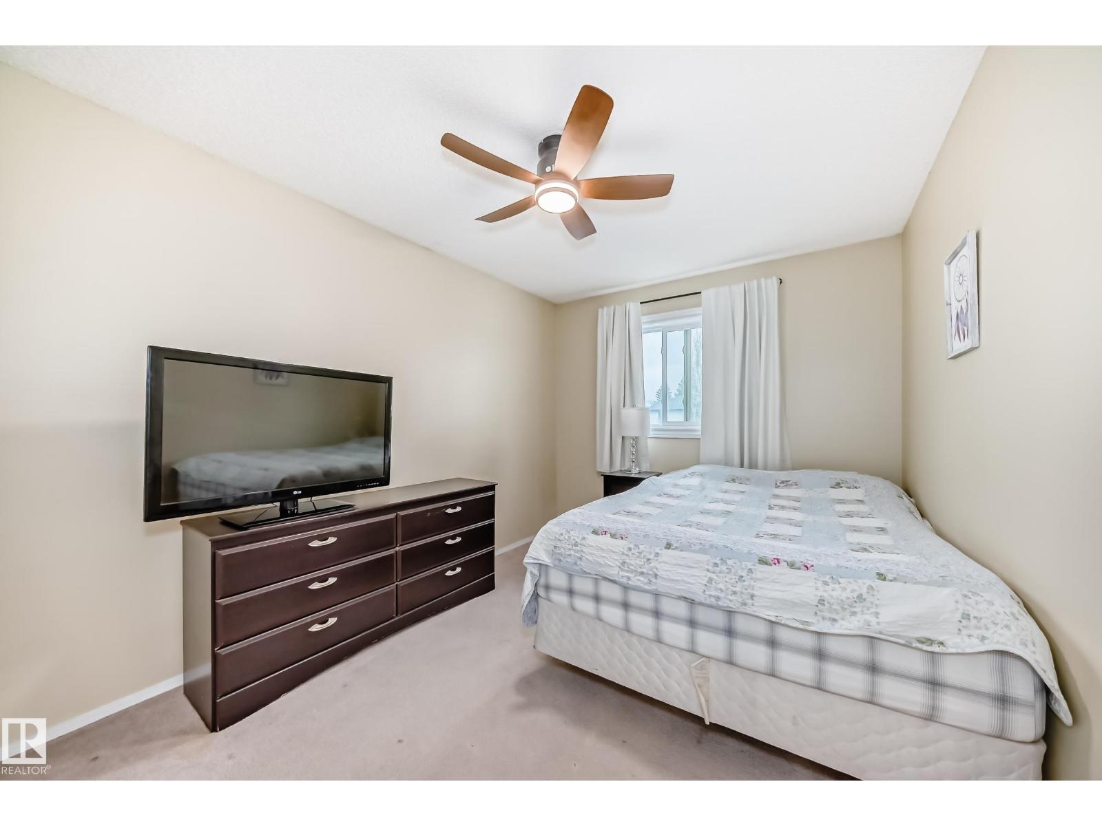 11831 9 Av NW, Edmonton, Alberta  T6J 7A1 - Photo 18 - E4492787