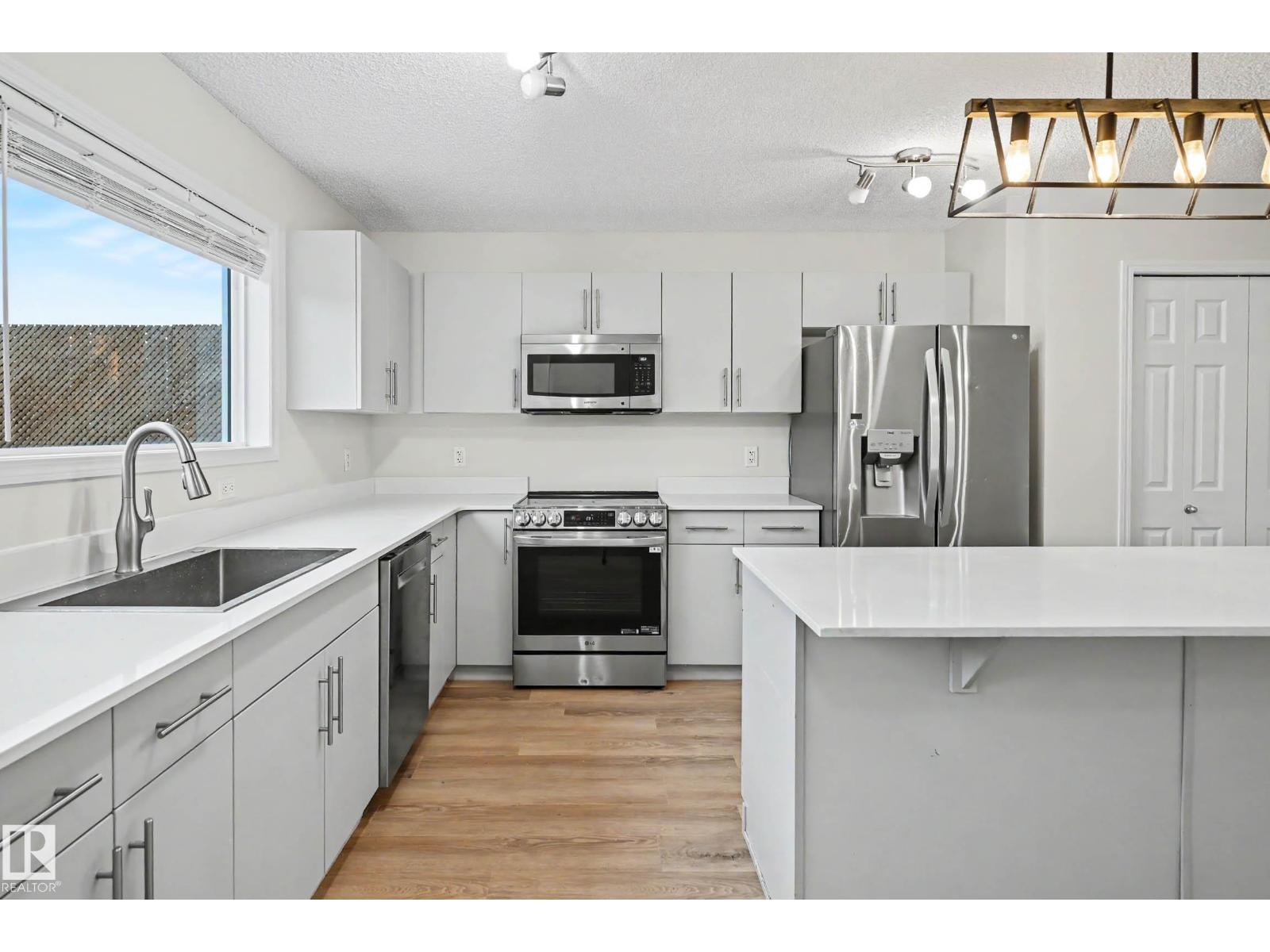 17633 63a St NW, Edmonton, Alberta  T5Y 0Y8 - Photo 11 - E4492793
