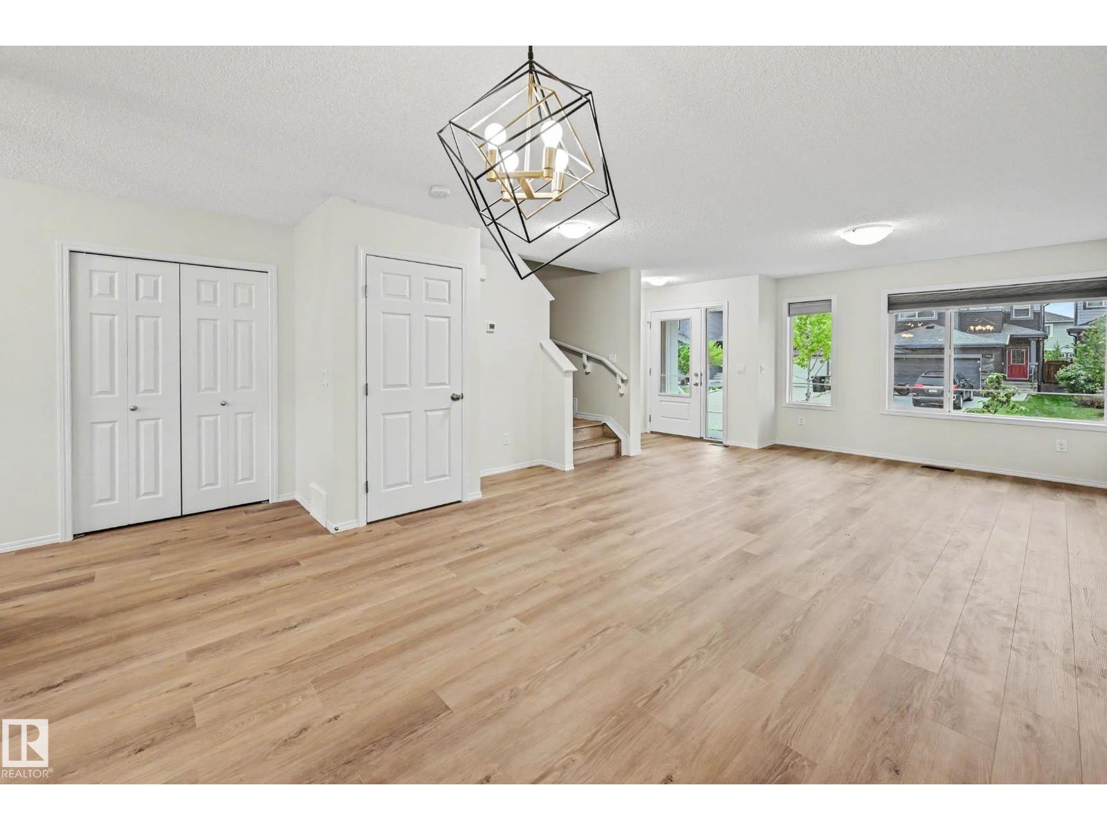 17633 63a St NW, Edmonton, Alberta  T5Y 0Y8 - Photo 8 - E4492793