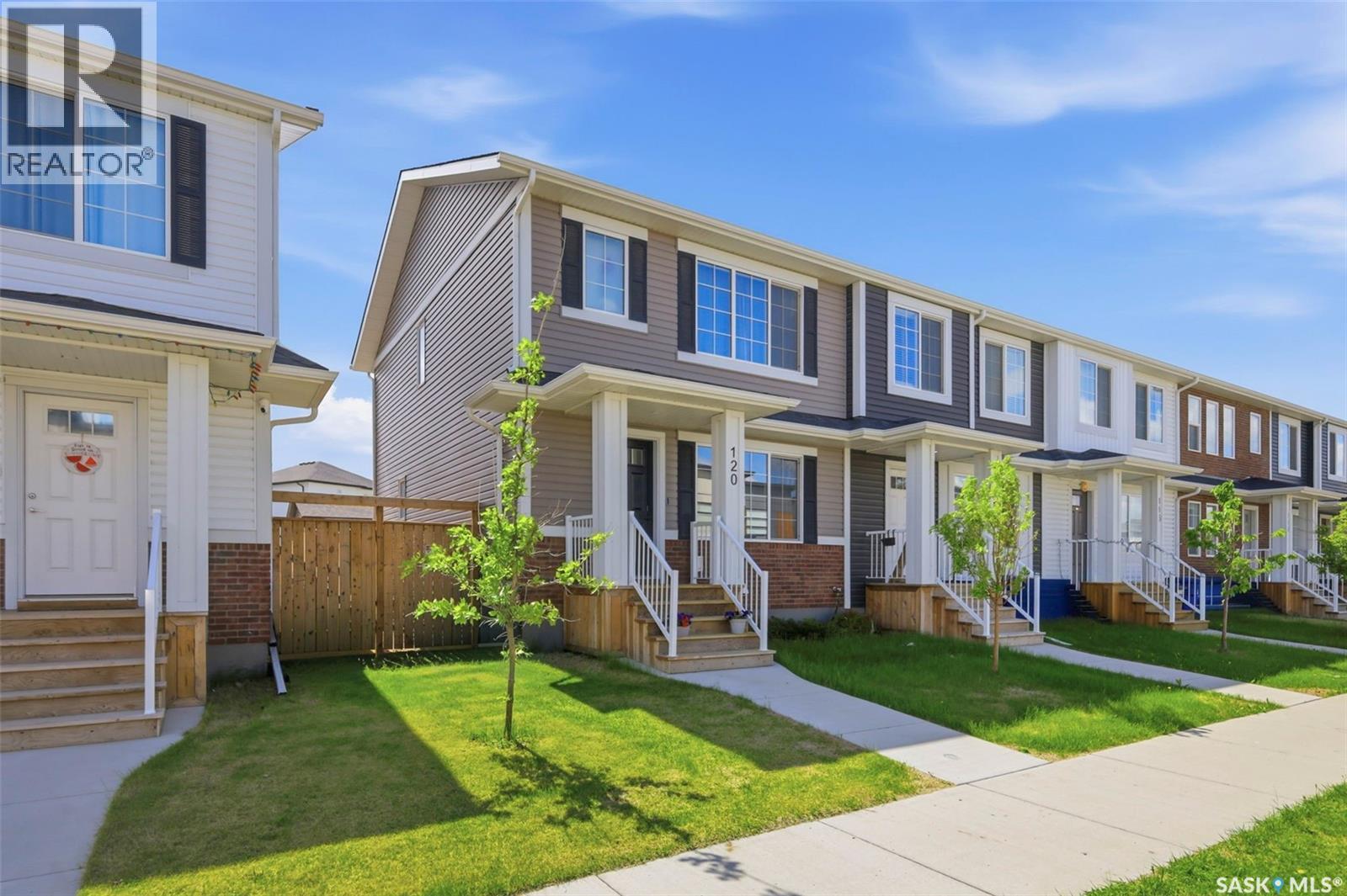 120 Westfield Road, Saskatoon, Saskatchewan  S7V 0Z8 - Photo 2 - SK038938