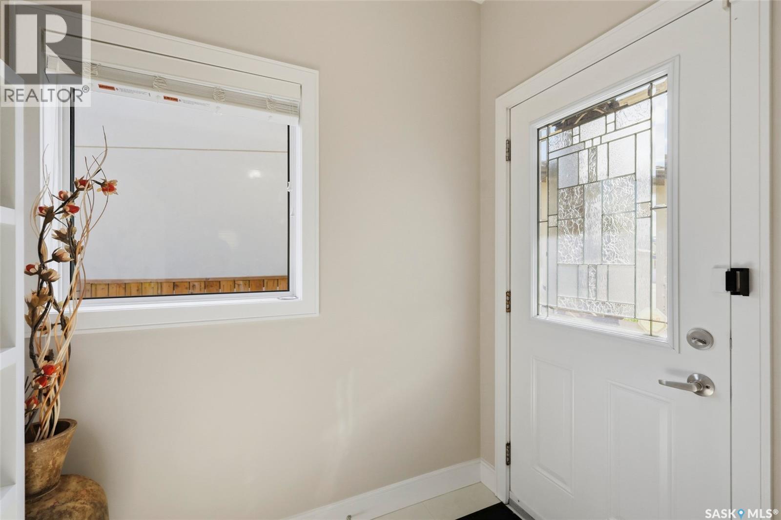 170 Palliser Court, Saskatoon, Saskatchewan  S7L 4P9 - Photo 4 - SK038932