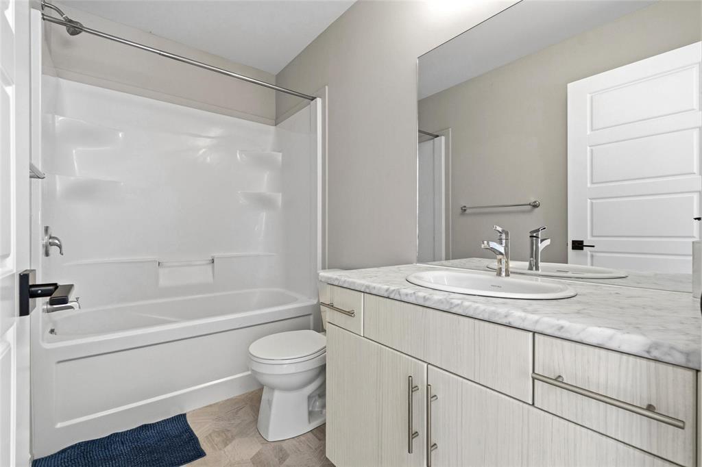 260 Crestmont Drive, Winnipeg, Manitoba  R3X 0V7 - Photo 26 - 202613408
