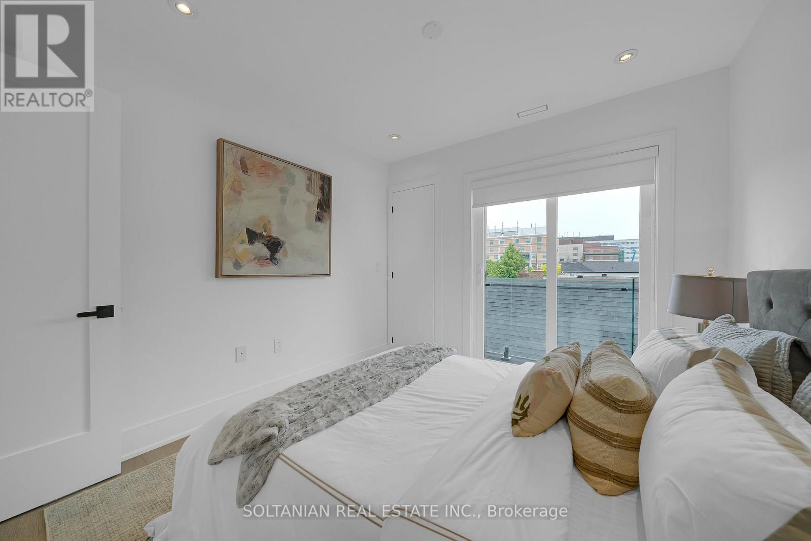 24 Fairside Avenue, Toronto, Ontario  M4C 3G9 - Photo 34 - E13426372