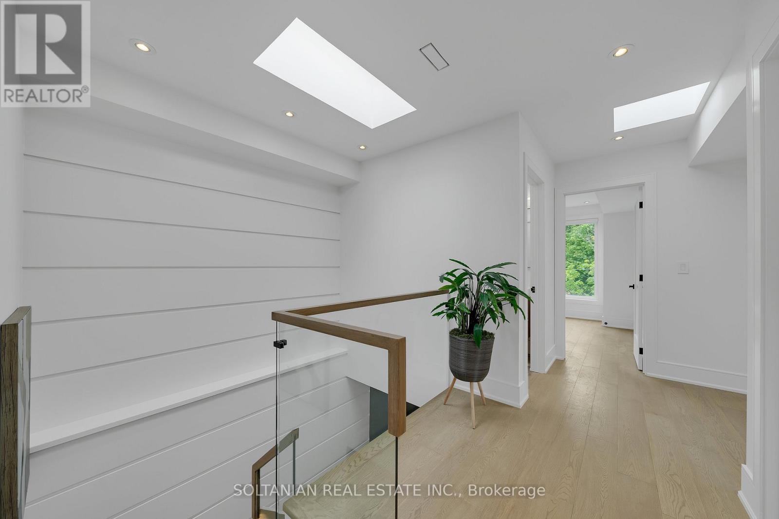 24 Fairside Avenue, Toronto, Ontario  M4C 3G9 - Photo 39 - E13426372
