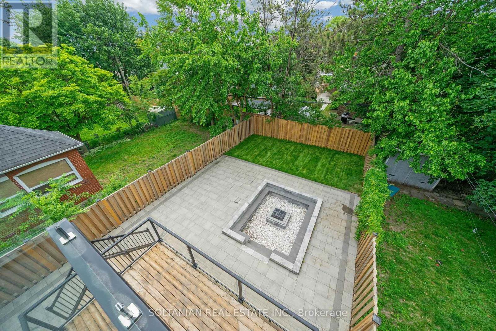 24 Fairside Avenue, Toronto, Ontario  M4C 3G9 - Photo 46 - E13426372