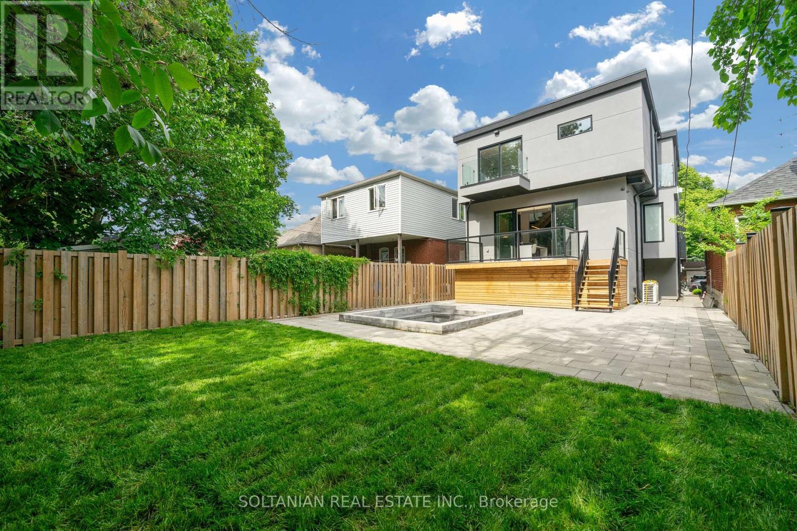 24 Fairside Avenue, Toronto, Ontario  M4C 3G9 - Photo 48 - E13426372