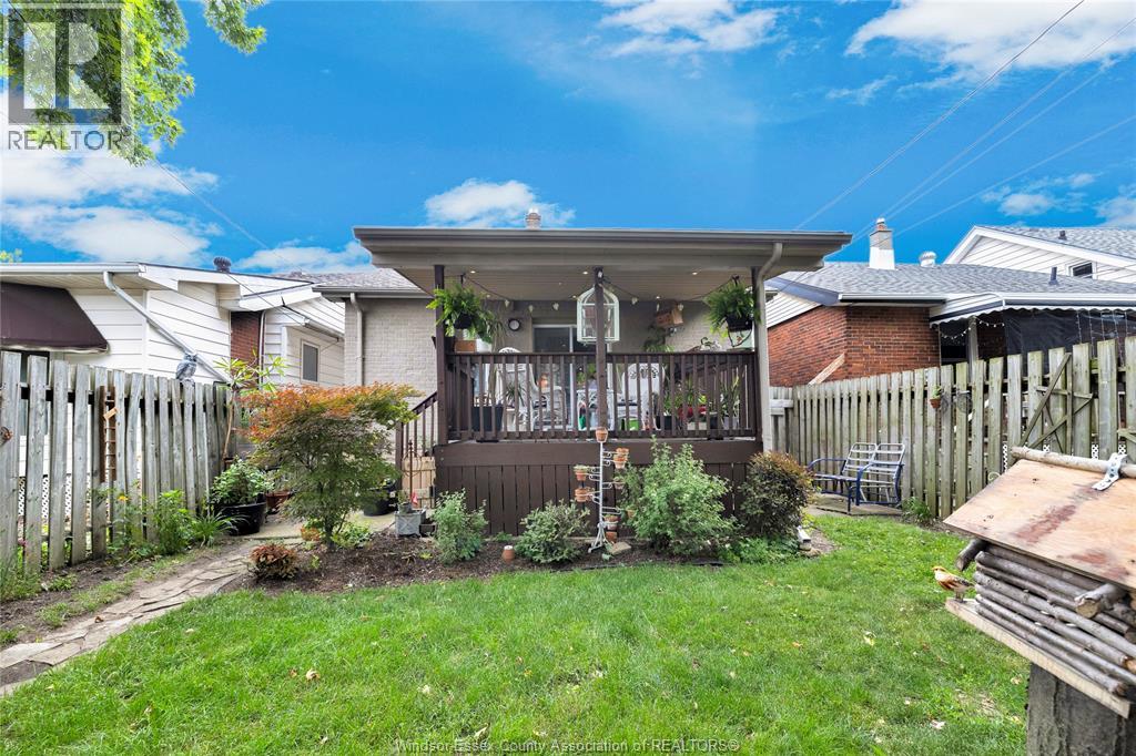 823 Lawrence, Windsor, Ontario  N8Y 3Z6 - Photo 27 - 26013706