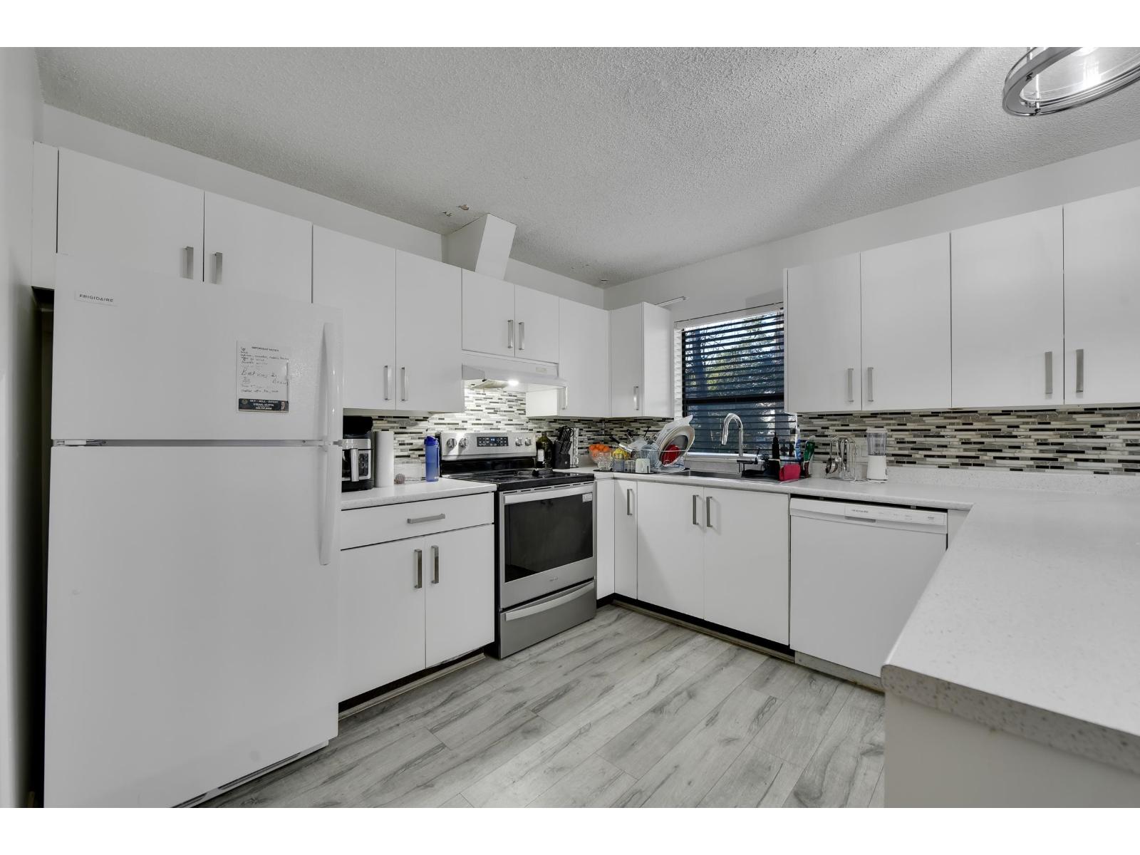 203 7064 133b Street, Surrey, British Columbia  V3W 8A4 - Photo 10 - R3134127