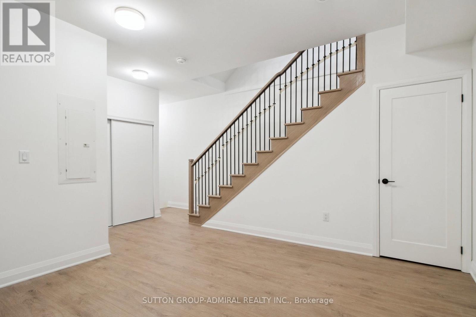 61 Burleigh Mews Avenue, Vaughan, Ontario  L4J 8A2 - Photo 24 - N13426288