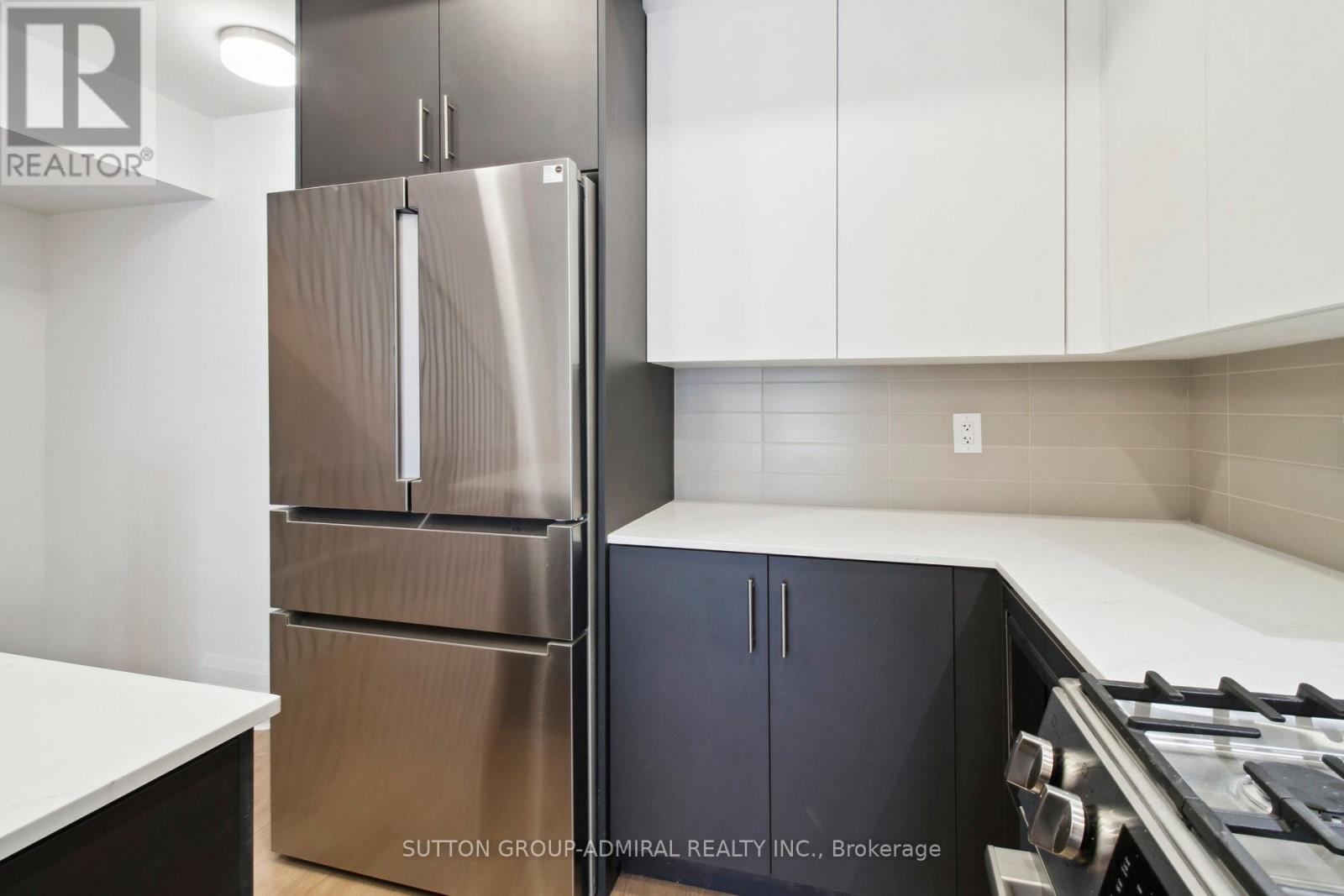 61 Burleigh Mews Avenue, Vaughan, Ontario  L4J 8A2 - Photo 8 - N13426288