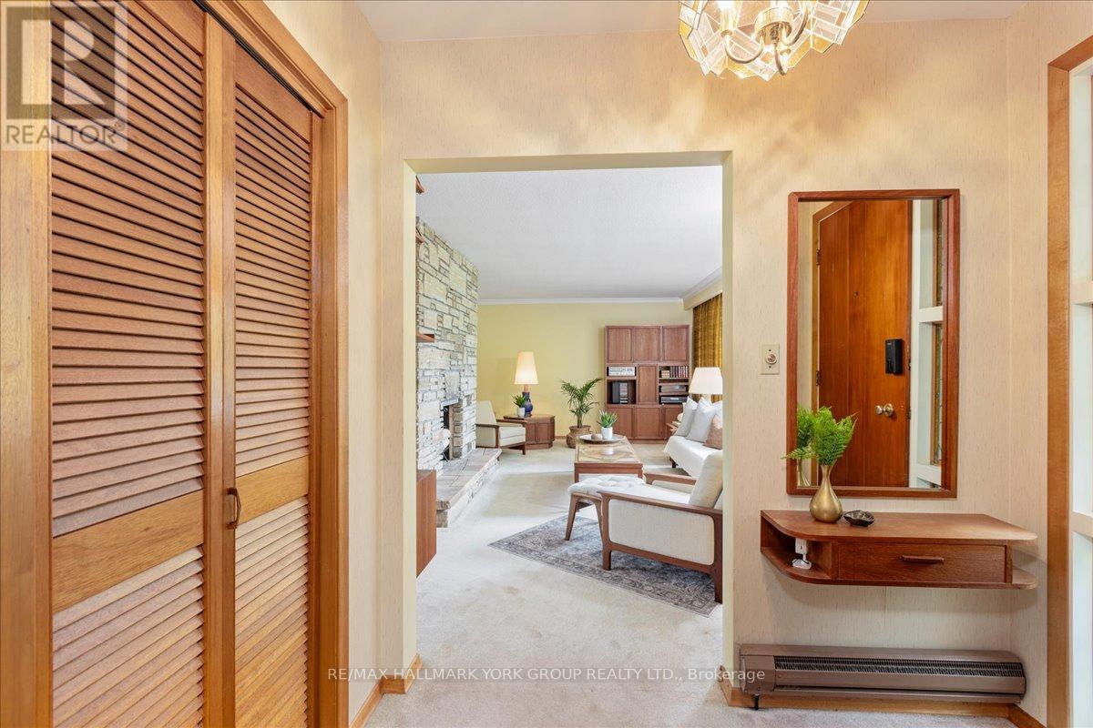 2490 Holborn Road, East Gwillimbury, Ontario  L0G 1R0 - Photo 10 - N13426396