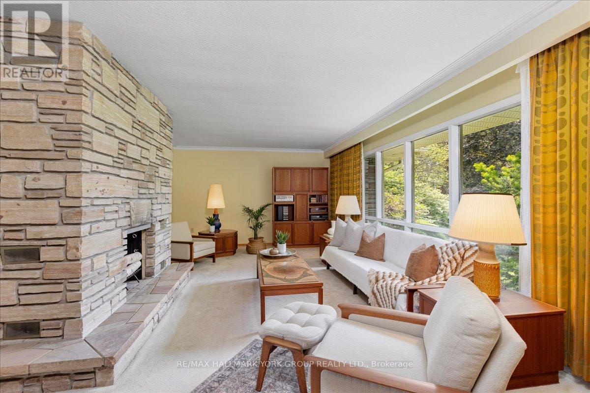 2490 Holborn Road, East Gwillimbury, Ontario  L0G 1R0 - Photo 11 - N13426396