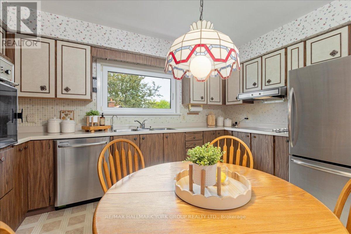 2490 Holborn Road, East Gwillimbury, Ontario  L0G 1R0 - Photo 17 - N13426396