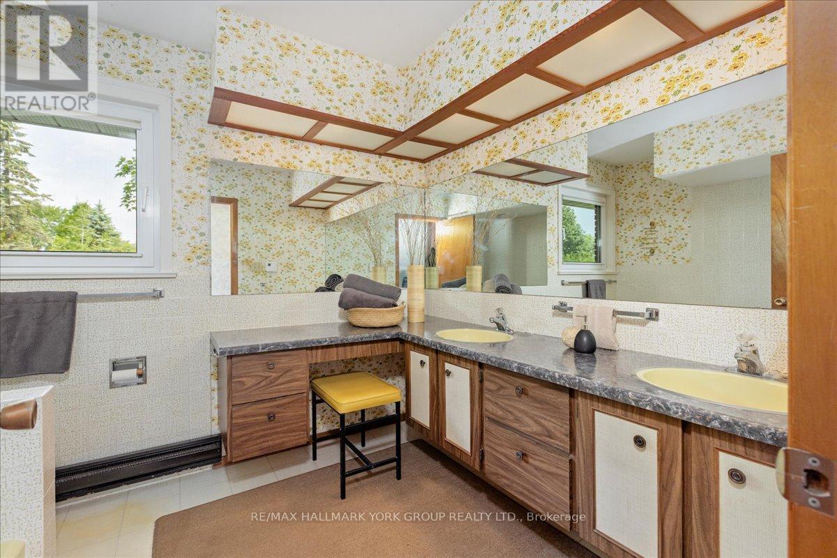 2490 Holborn Road, East Gwillimbury, Ontario  L0G 1R0 - Photo 18 - N13426396