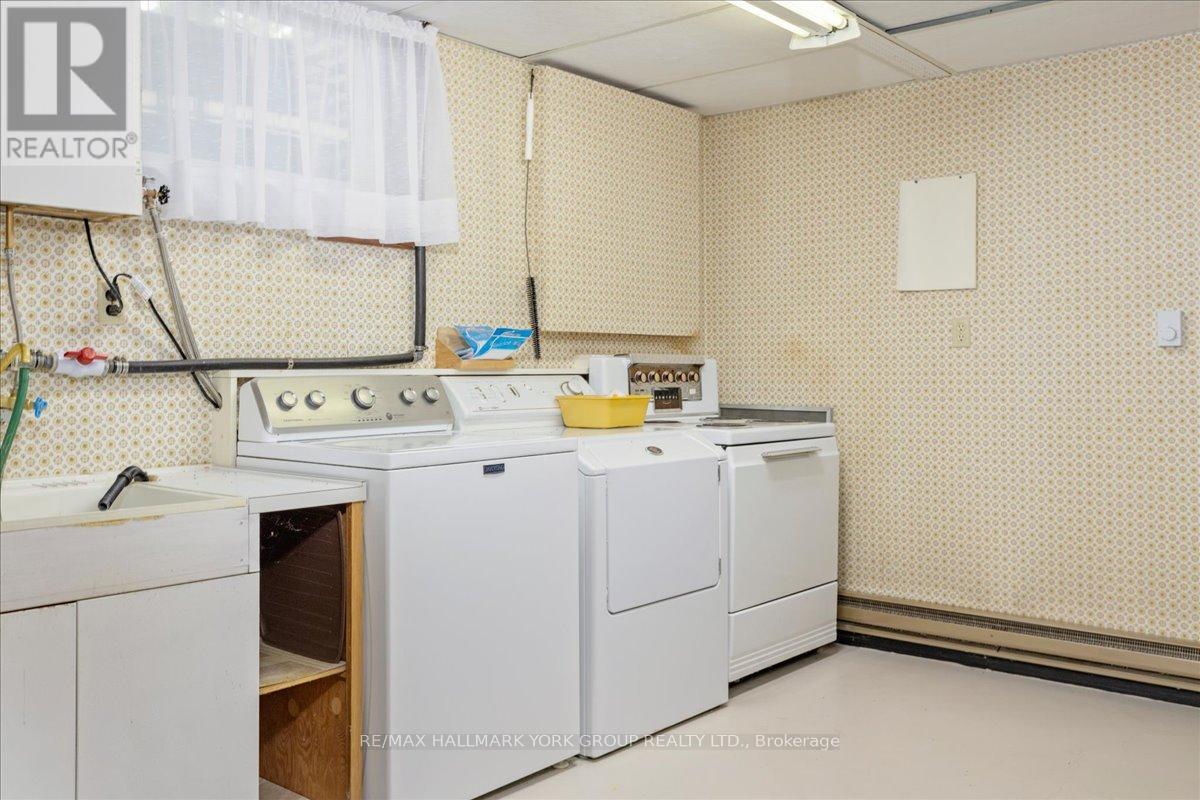 2490 Holborn Road, East Gwillimbury, Ontario  L0G 1R0 - Photo 30 - N13426396