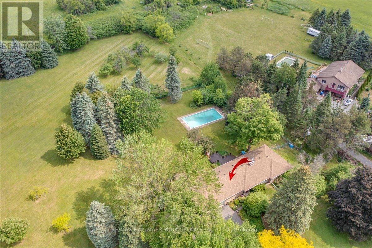 2490 Holborn Road, East Gwillimbury, Ontario  L0G 1R0 - Photo 4 - N13426396