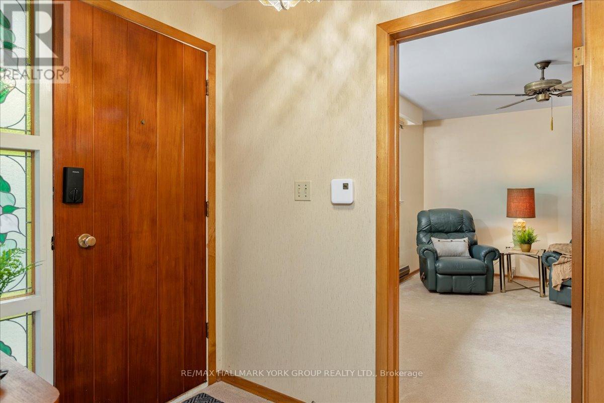 2490 Holborn Road, East Gwillimbury, Ontario  L0G 1R0 - Photo 8 - N13426396