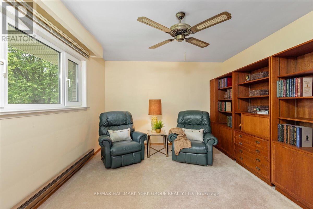 2490 Holborn Road, East Gwillimbury, Ontario  L0G 1R0 - Photo 9 - N13426396