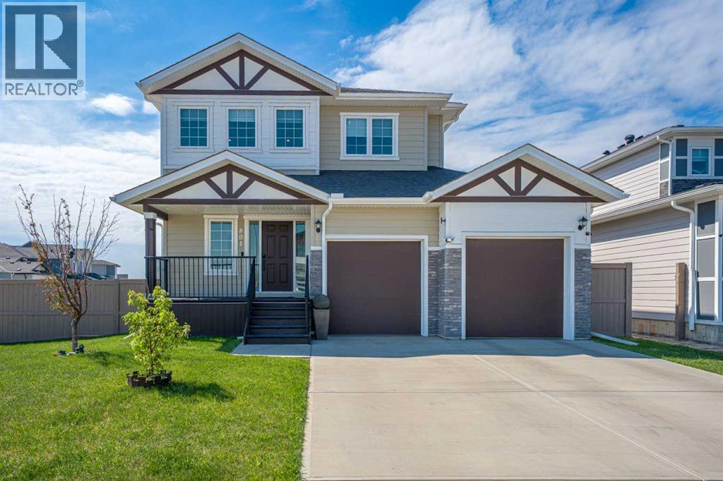 801 Mandalay Boulevard, Carstairs, Alberta  T0M 0N0 - Photo 1 - A2314575