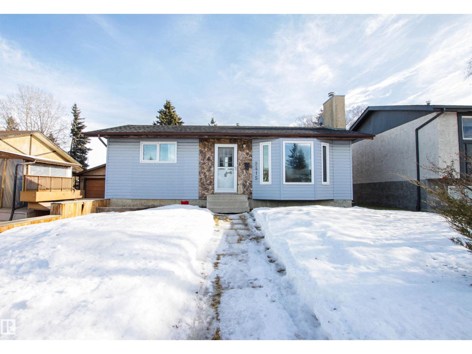 2415 49a St NW, Edmonton, Alberta  T6L 3X2 - Photo 1 - E4492792