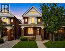83 BEECHWOOD Avenue, Hamilton, Ontario
