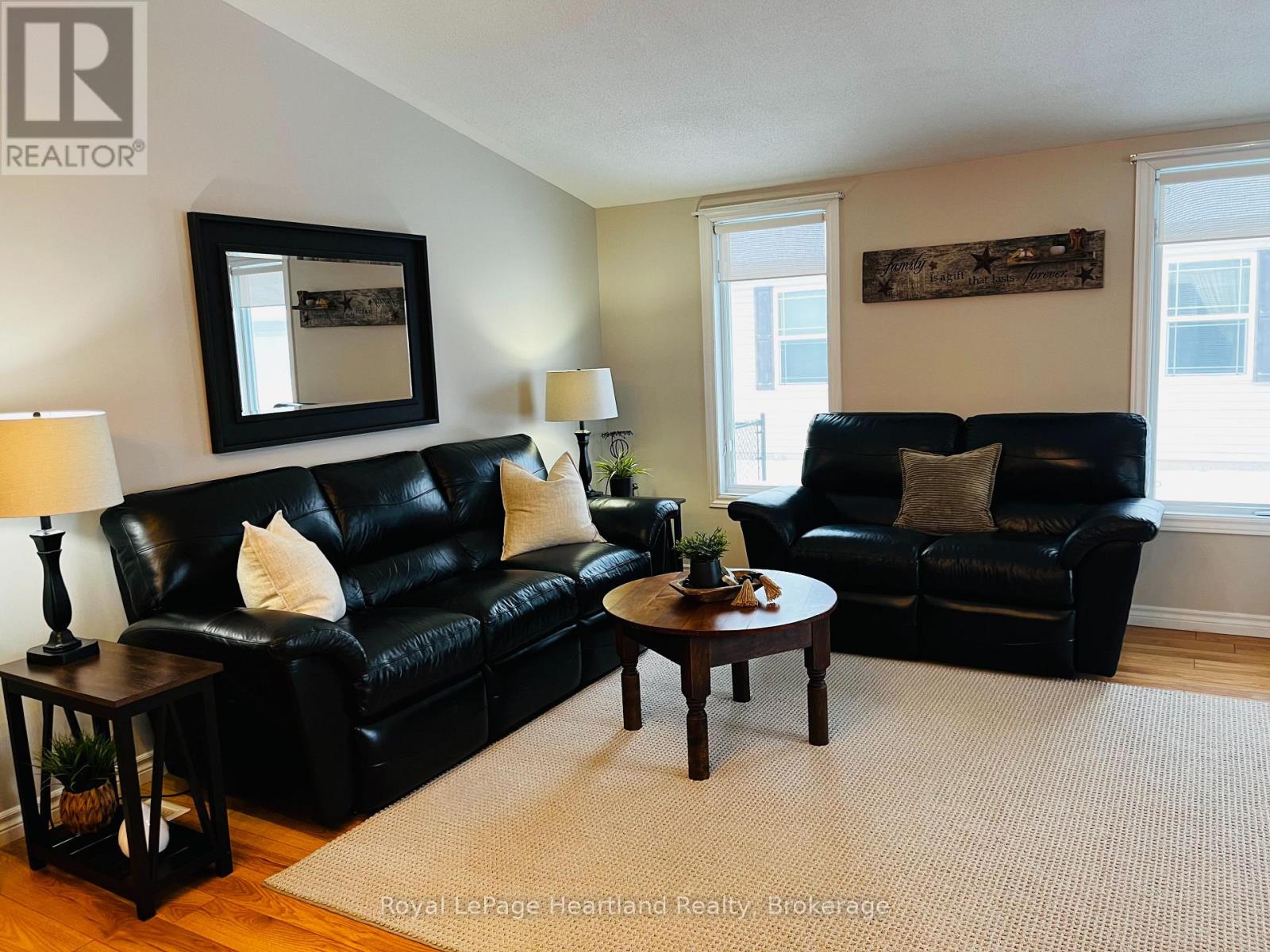 459 Richard Crescent, Strathroy-Caradoc, Ontario  N7G 3P4 - Photo 5 - X13240376