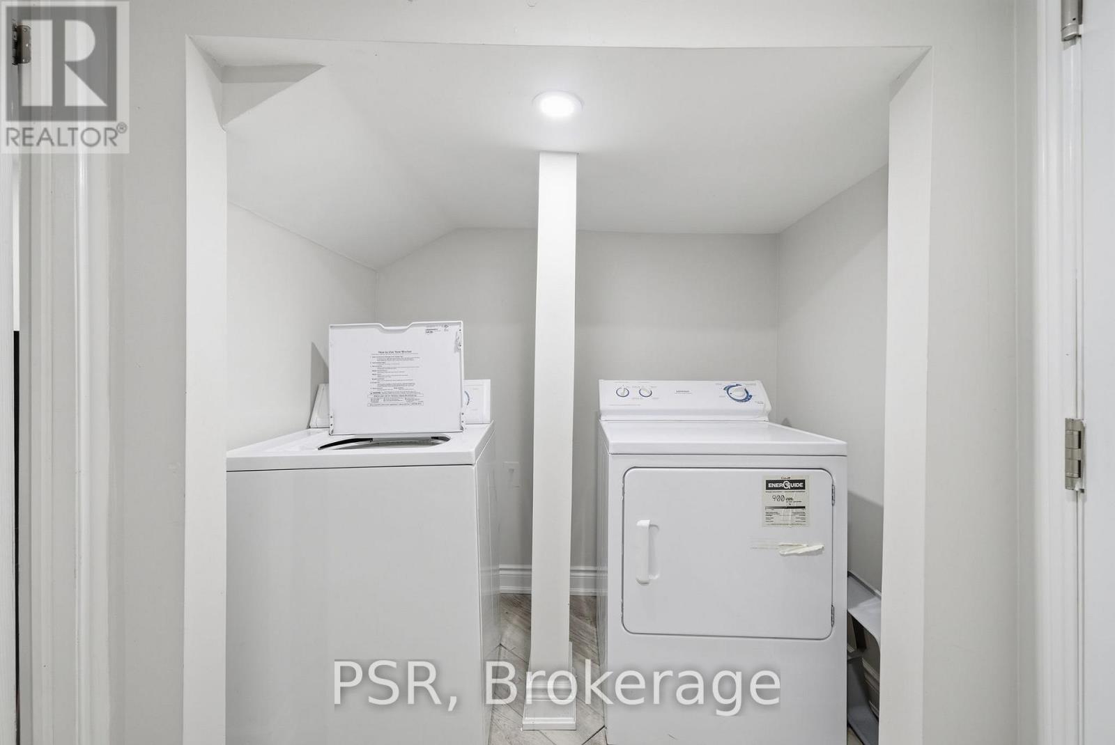 Lower - 426 Arrowsmith Drive, Mississauga, Ontario  L5W 1V2 - Photo 12 - W13426262