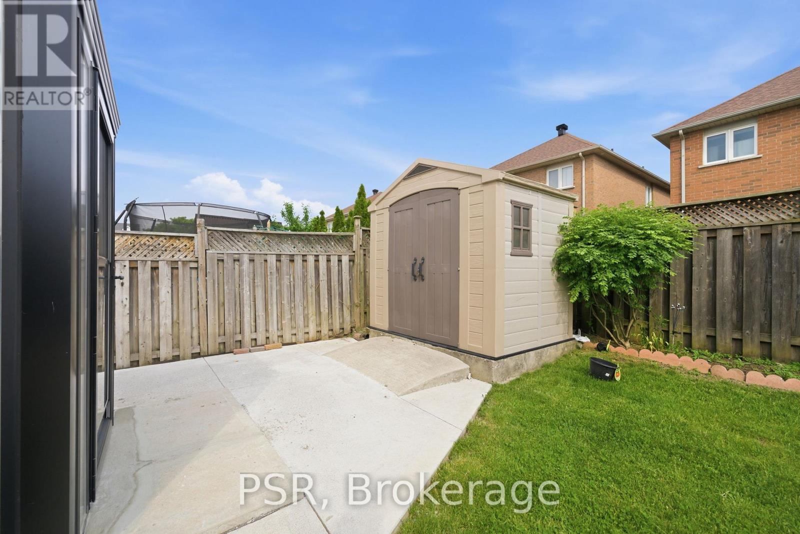 Lower - 426 Arrowsmith Drive, Mississauga, Ontario  L5W 1V2 - Photo 15 - W13426262