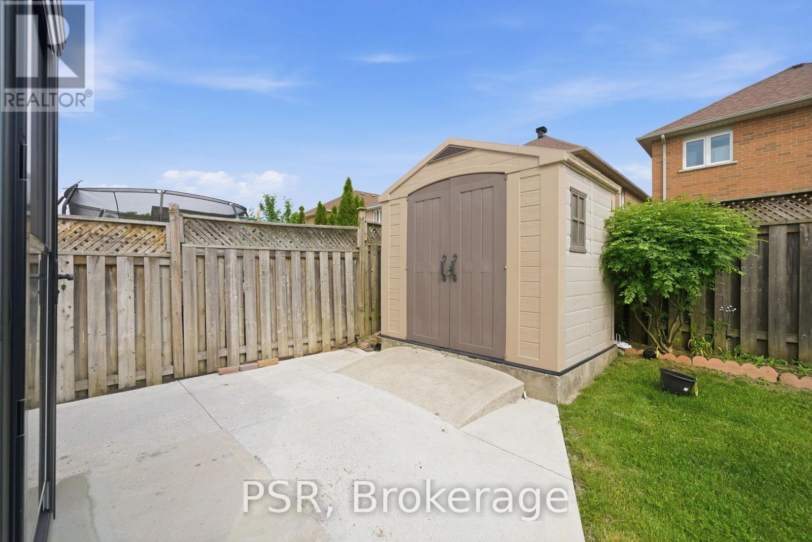 Lower - 426 Arrowsmith Drive, Mississauga, Ontario  L5W 1V2 - Photo 16 - W13426262
