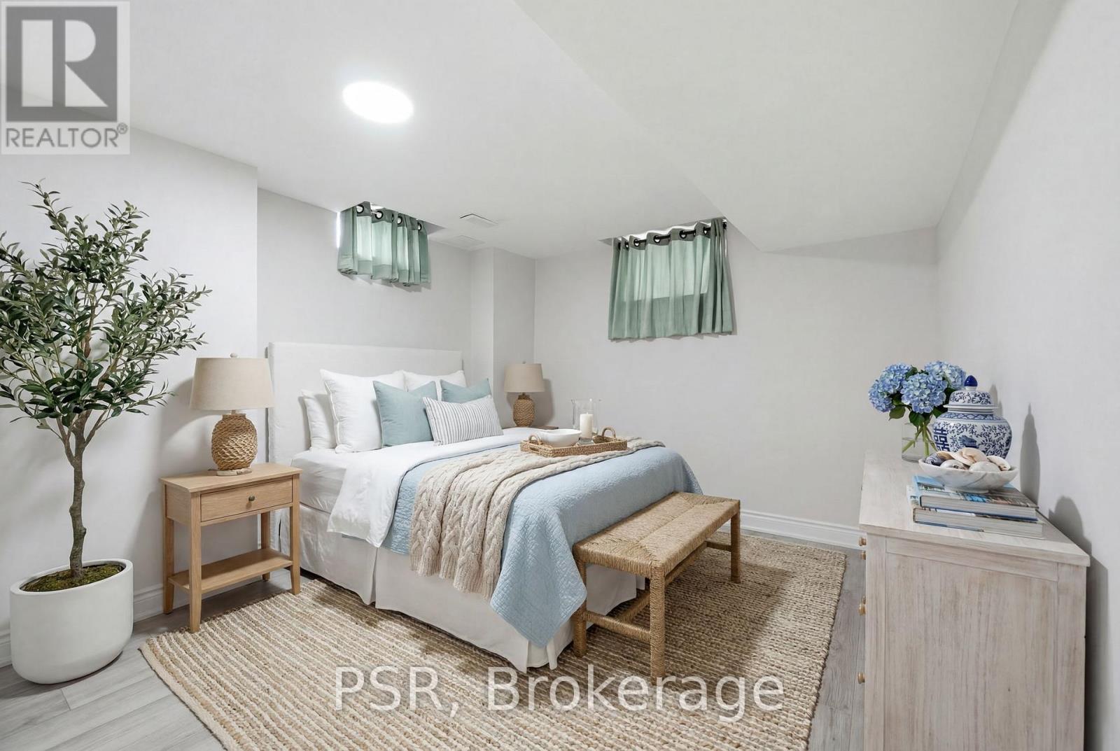 Lower - 426 Arrowsmith Drive, Mississauga, Ontario  L5W 1V2 - Photo 5 - W13426262