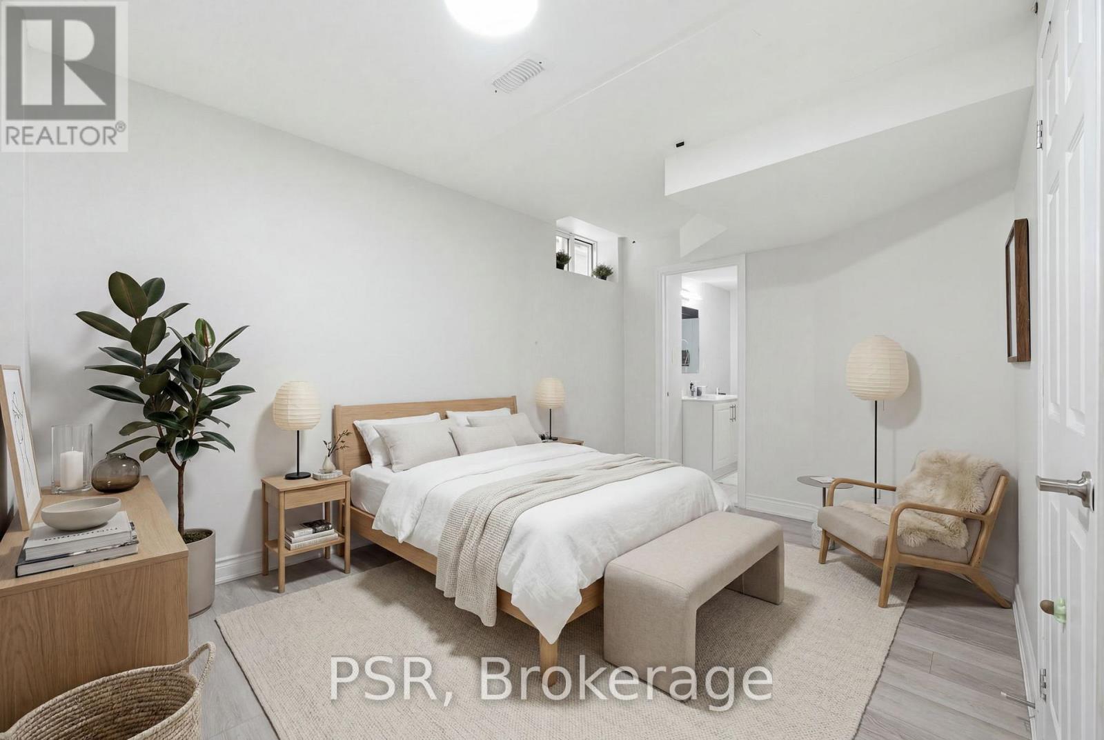 Lower - 426 Arrowsmith Drive, Mississauga, Ontario  L5W 1V2 - Photo 8 - W13426262