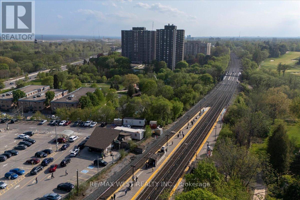 35 Gort Avenue, Toronto, Ontario  M8W 3Y7 - Photo 47 - W13426318