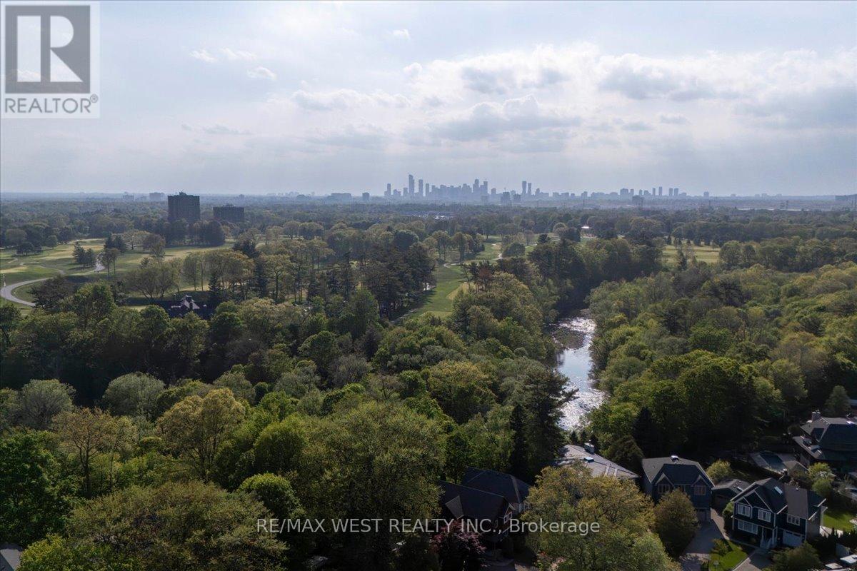 35 Gort Avenue, Toronto, Ontario  M8W 3Y7 - Photo 48 - W13426318