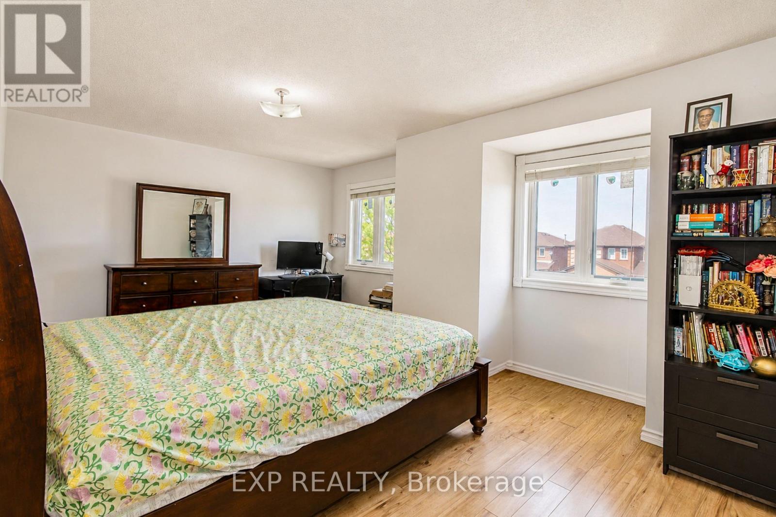 19 Ural Circle, Brampton, Ontario  L6R 1H3 - Photo 11 - W13426342