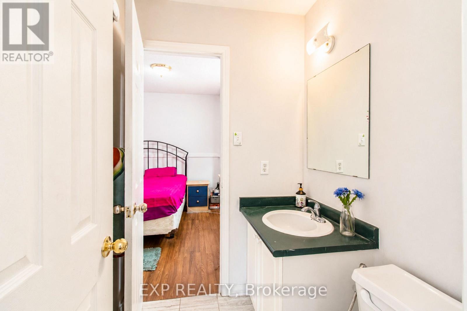 19 Ural Circle, Brampton, Ontario  L6R 1H3 - Photo 16 - W13426342