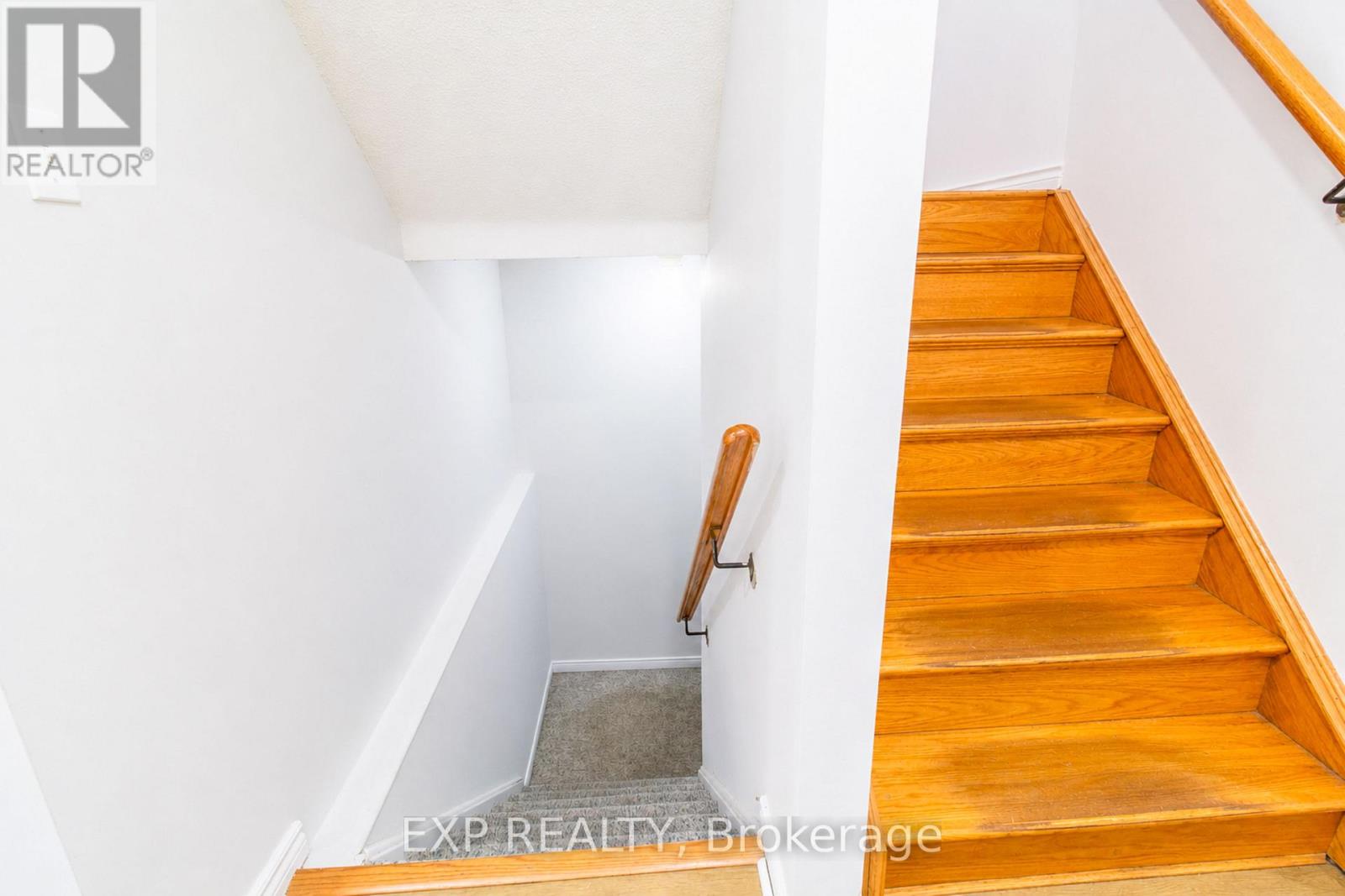 19 Ural Circle, Brampton, Ontario  L6R 1H3 - Photo 18 - W13426342