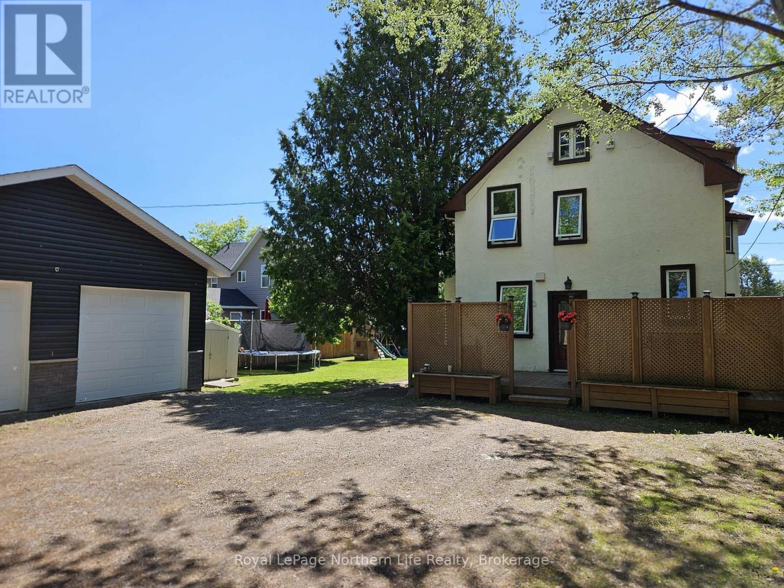 58 Lakeshore Road, Temiskaming Shores, Ontario  P0J 1P0 - Photo 1 - T13426684
