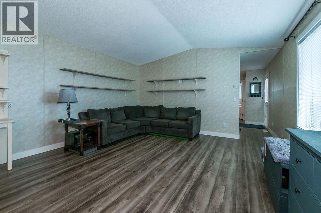 620 Grove Street, Fort St. James, British Columbia  V0J 1P0 - Photo 8 - R3132485