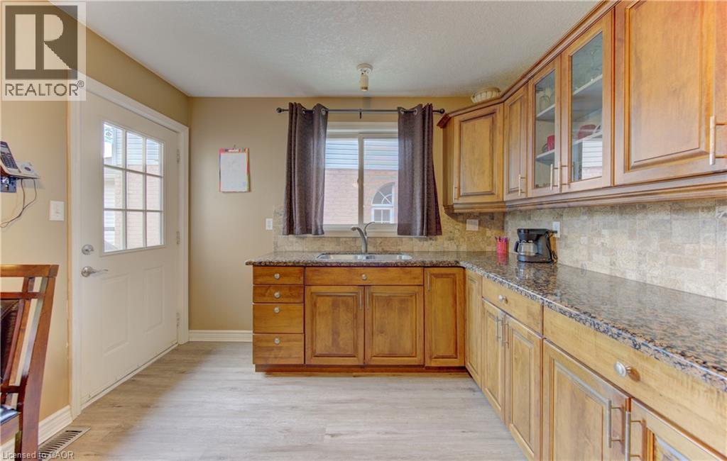 599 Coldstream Drive, Waterloo, Ontario  N2V 2H3 - Photo 13 - 40838086